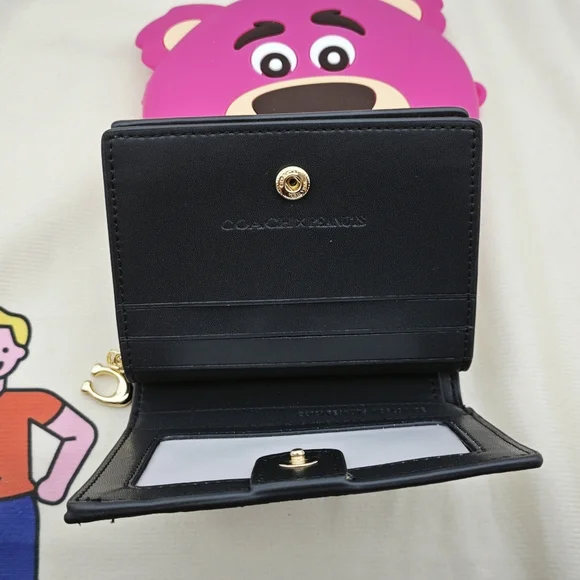 Women's Coach wallet - Picture 7 of 8